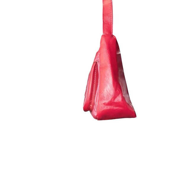 Quilted Red Leather Crossbody Bag For Women With Adjustable Strap & Multiple Poc - Picture 8 of 10